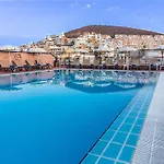 Hotel Reveron Plaza 